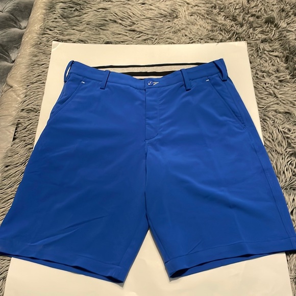 Snake Eyes dry-18 Other - Snake eyes dry-18 tour select mens blue golf shorts size 34